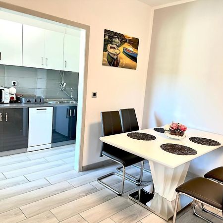 Apartman Rocan Orsera Esterno foto
