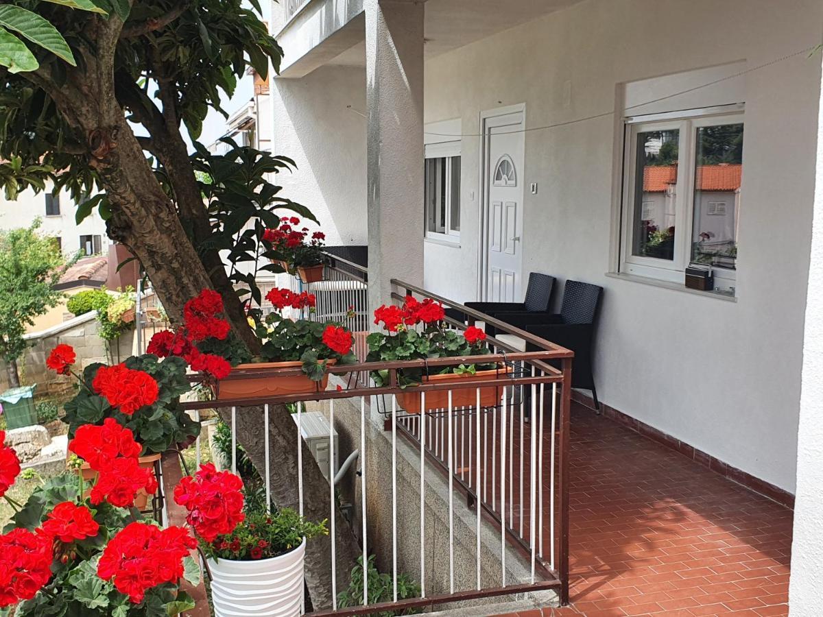 Apartman Rocan Orsera Esterno foto