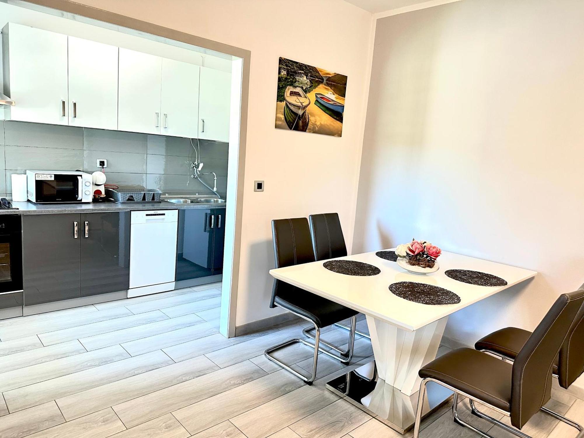 Apartman Rocan Orsera Esterno foto